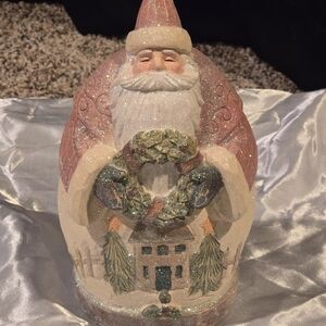 Glittering Santa Claus Figurine with Wreath
